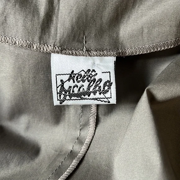 Helo Bicalho cropped trench coat - Picture 11 of 12